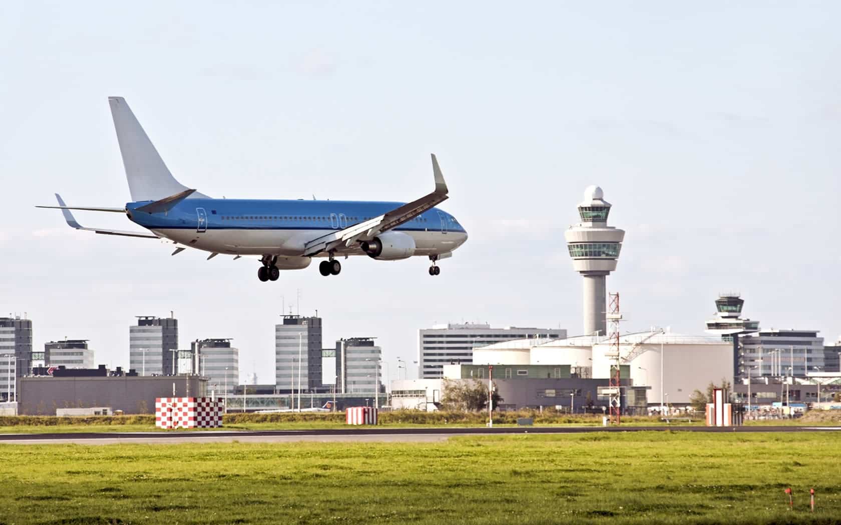 Airport Service Vaste prijzen naar de luchthavens Amsterdam & Rotterdam